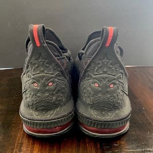 Lebron 16 “Fresh Bred”
